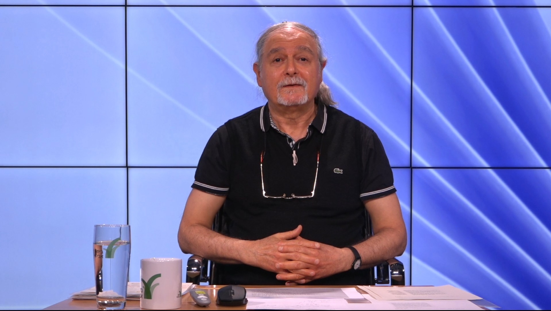 מרצים ומרצות - פרופ' אדמיאל קוסמן