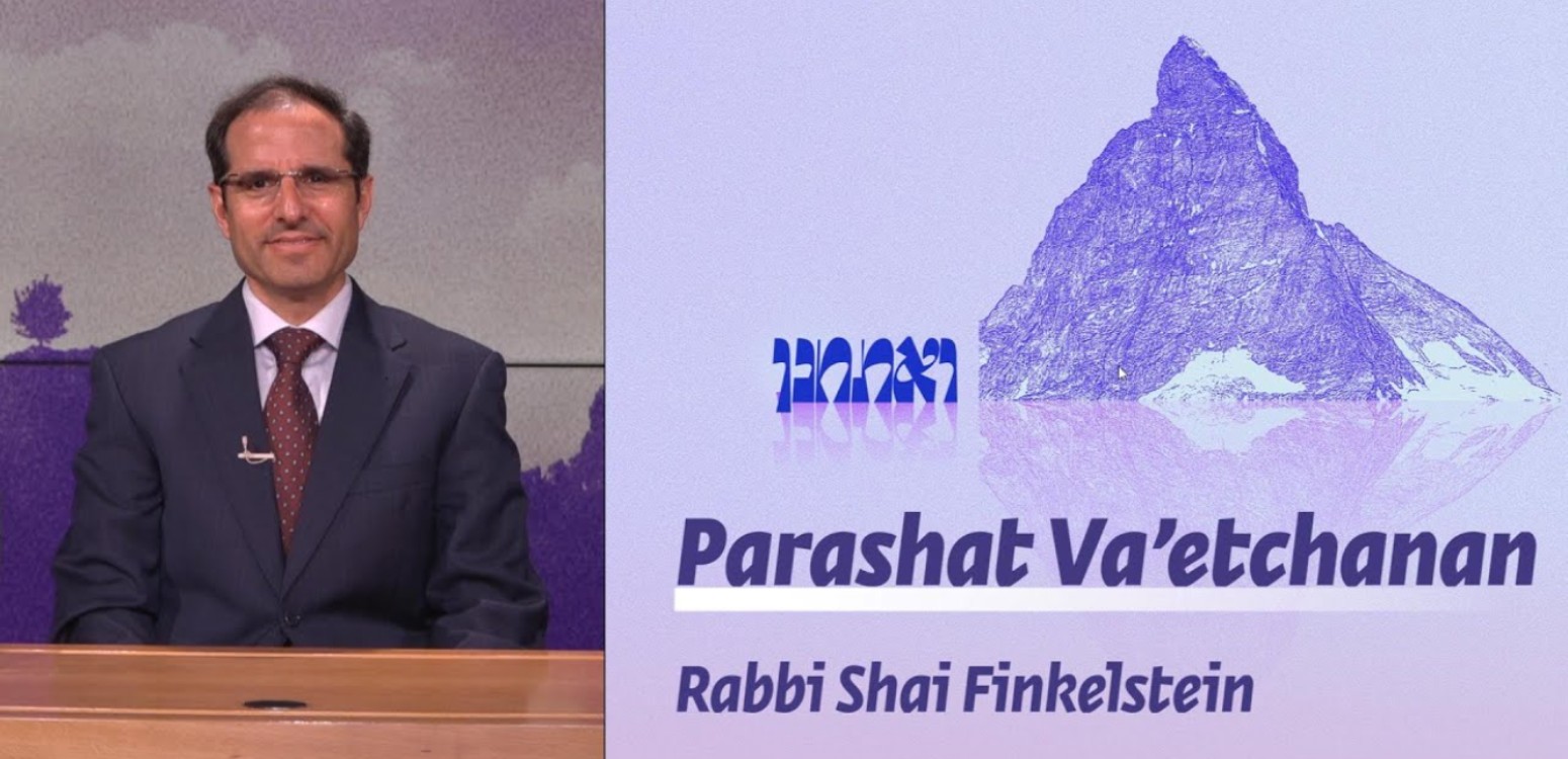 Parashat Va'etchanan – A Leader Who Leads 