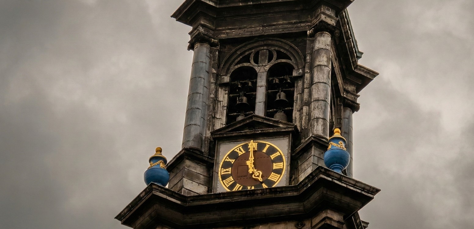 Бой курантов Амстердама