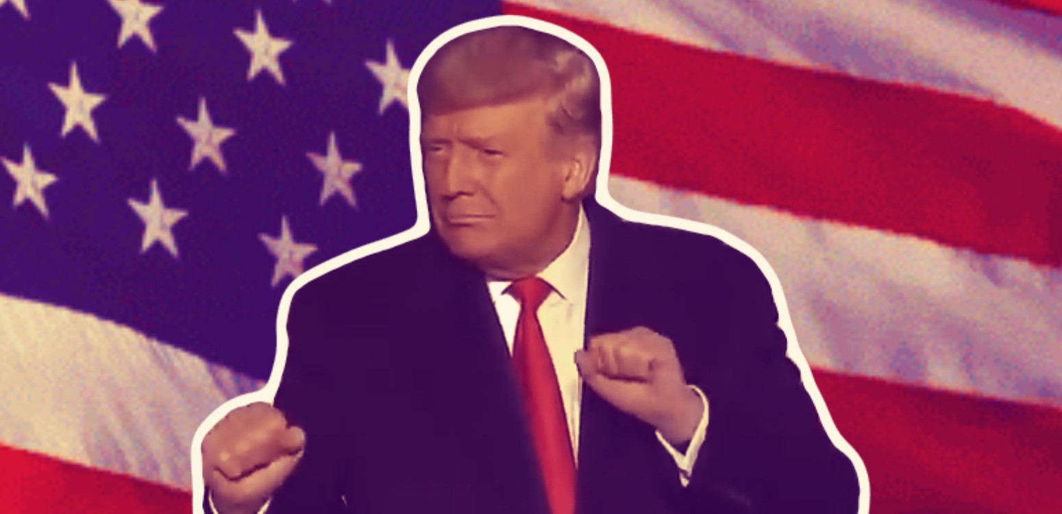 הוד נשיאותו: לאיזה מלך טראמפ נושף בעורף?